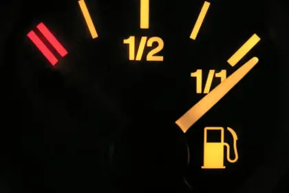 ¿La bencina sube o baja? Revisa el precio del combustible para los próximos días según el informe de Enap