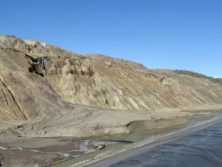 Sociedad Minera Tres Valles enfrenta ocho cargos ambientales por graves incumplimientos