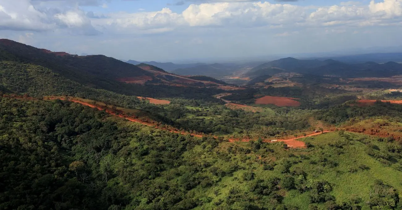Despidos masivos en mina de Simandou generan incertidumbre económica en Guinea