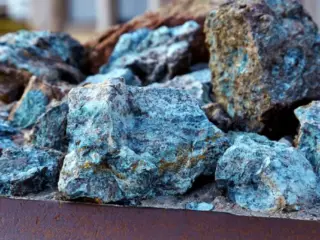Estados Unidos proyecta reestructuración de su cadena de minerales críticos para 2026