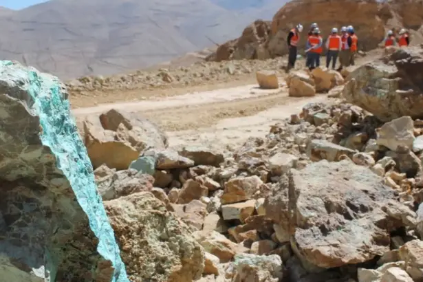 Retraso en exploración minera amenaza liderazgo de Chile en cobre y litio