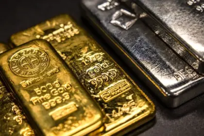 Oro y plata alcanzan máximos históricos impulsados por tensiones geopolíticas globales