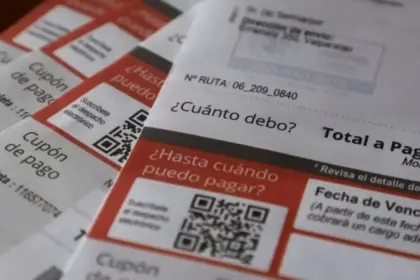 Devolución automática de cobros excesivos en cuentas de luz iniciará en 2026