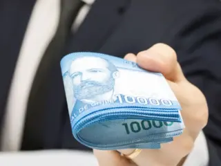 Sueldo mínimo sube a $539.000 en Chile desde enero 2026