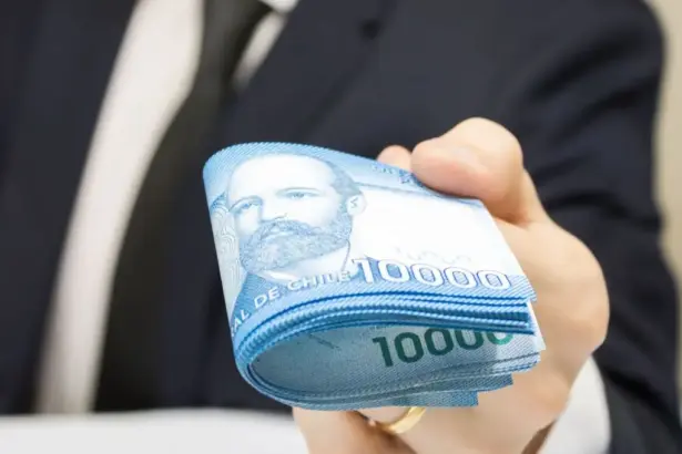 Sueldo mínimo sube a $539.000 en Chile desde enero 2026