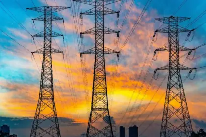 Precio estabilizado en Chile generará costos millonarios hasta 2043, según informe