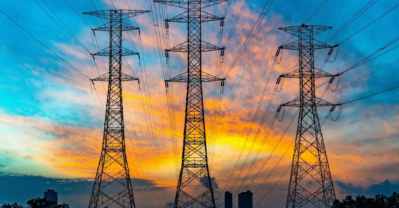 Precio estabilizado en Chile generará costos millonarios hasta 2043, según informe