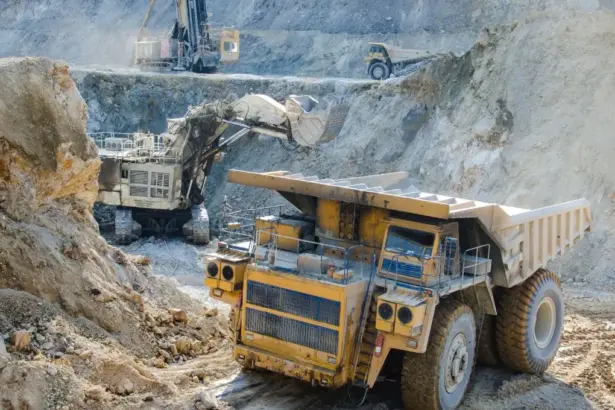 Banco Central proyecta crecimiento económico 2026 impulsado por minería y energía