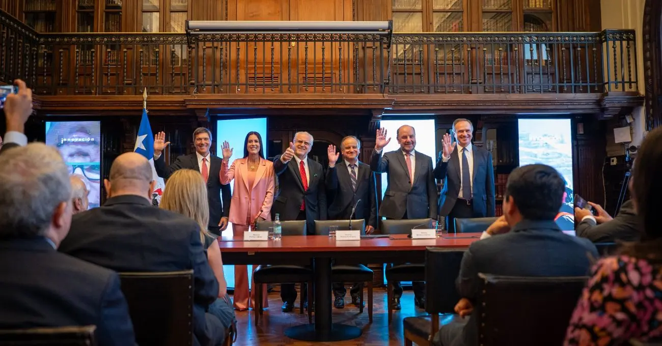 Chile consolida liderazgo global: Se crea NovaAndino Litio SpA con Codelco y SQM