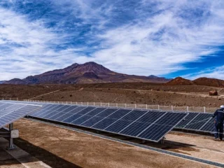 SEA tramita Parque Fotovoltaico SQM en Tarapacá con inversión de US$111 millones