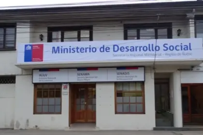 Ministerio de Desarrollo Social abre empleos con sueldos hasta $4,6 millones en Chile