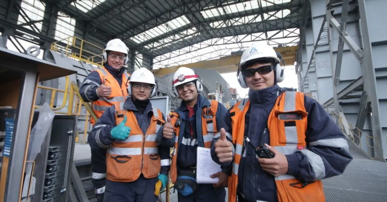 Empleo minero en Perú alcanza récord anual con 280.674 trabajadores en octubre