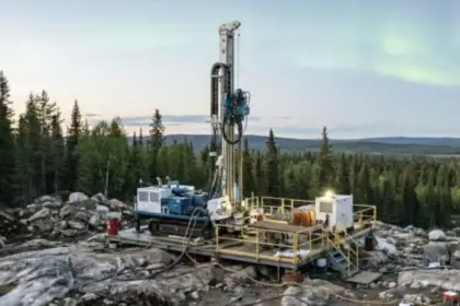 Canadá descubre gran yacimiento de litio en Quebec gracias a inteligencia artificial