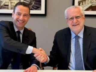 Codelco y Glencore anuncian acuerdo para nueva fundición de cobre en Antofagasta