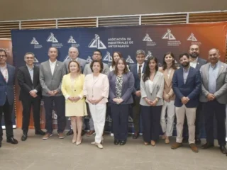 Ministra Williams lanza Estrategia Nacional de Proveedores 2050 en Antofagasta