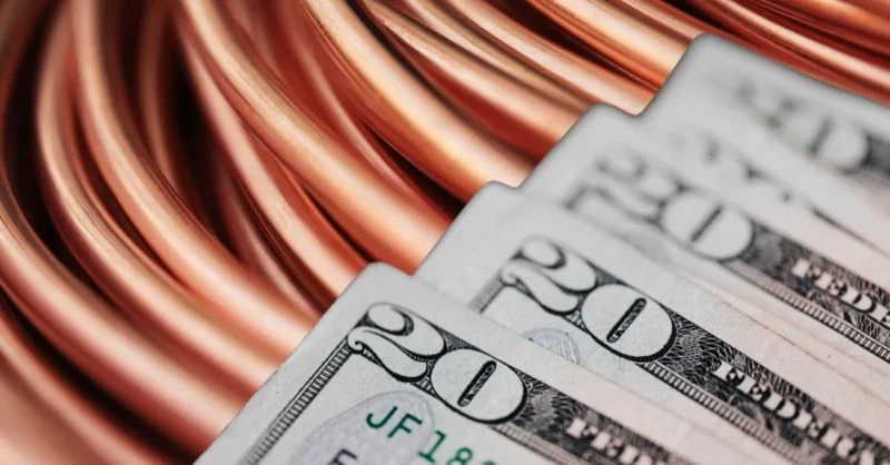 Dólar se mantiene bajo $920 en Chile gracias al precio del cobre estable