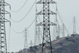 Ministerio de Energía detecta inconsistencias en datos de empresas de transmisión eléctrica