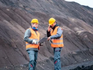 Minería chilena proyecta 36 mil nuevos empleos y mayor automatización al 2034