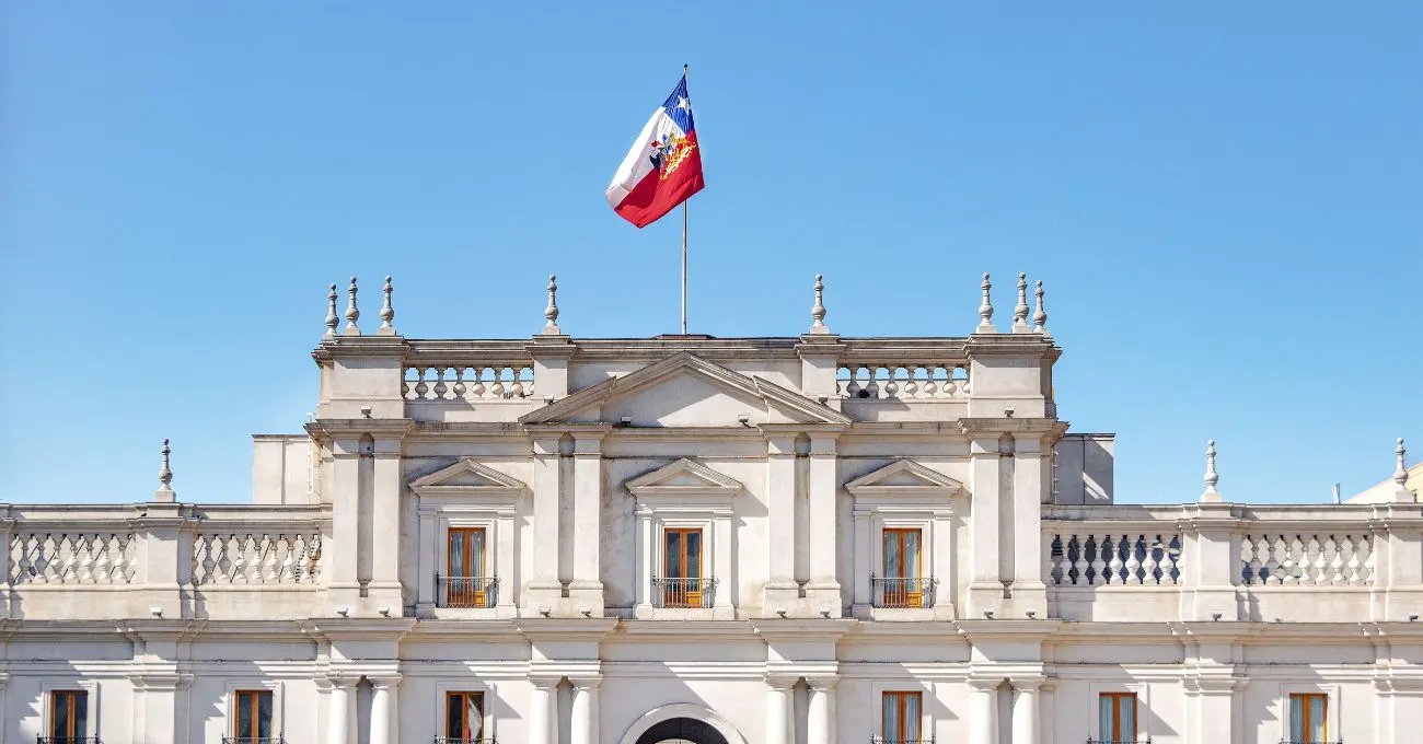 Economía chilena: IPSA en 10.400, dólar en $909 y FEES en US$3.869 millones — el mapa que condiciona el arranque de Kast en 2026