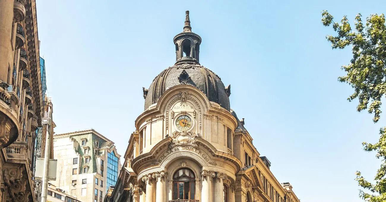 Economía chilena: IPSA en 10.400, dólar en $909 y FEES en US$3.869 millones — el mapa que condiciona el arranque de Kast en 2026