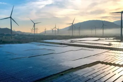 Residuos ERNC: la nueva “mina urbana” que Chile debe activar para abastecer industrias emergentes