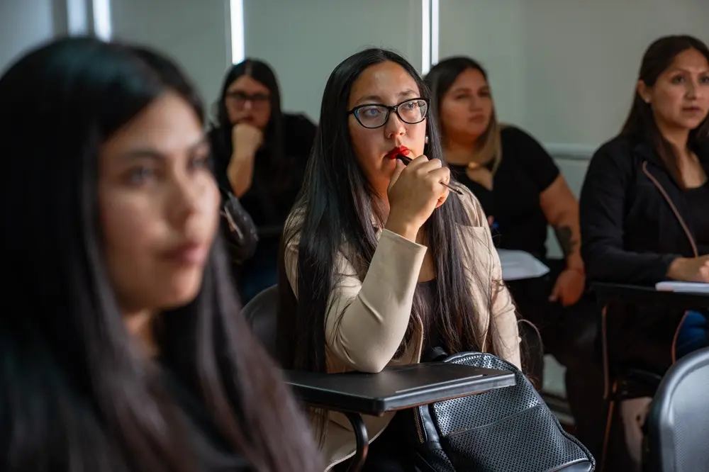Altonorte y PRODEMU capacitaron a 20 mujeres en equipos de servicios Altonorte y PRODEMU capacitaron a 20 mujeres en equipos de servicios