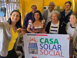 Inauguran en Mejillones sistemas fotovoltaicos residenciales de 1 kWp del Programa Casa Solar Social