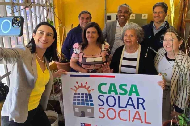 Inauguran en Mejillones sistemas fotovoltaicos residenciales de 1 kWp del Programa Casa Solar Social