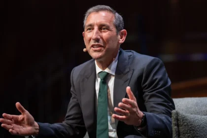 Australia y la encrucijada estratégica: veterano minero advierte falta de visión en el sector de tierras raras