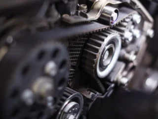 Este motor de gasolina diseñado por BYD al más puro estilo Porsche promete revolucionar la movilidad eléctrica