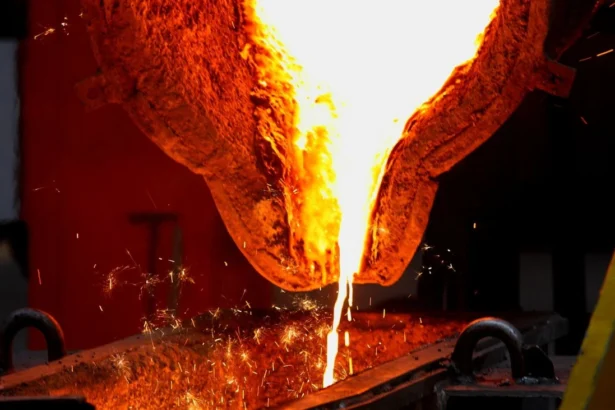 Precio del cobre sigue al alza y logra nuevo récord histórico