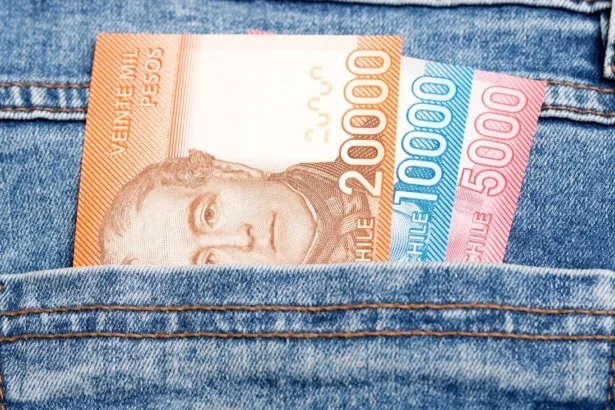 Aguinaldo de Navidad comienza pagos desde este 1 de diciembre: ¿Quiénes lo reciben?