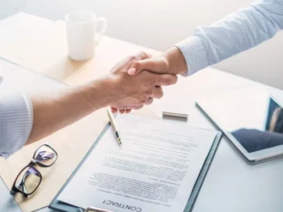 Adecco abre más de 1.200 empleos temporales para Navidad: ¿Qué perfiles buscan? Adecco abre más de 1.200 empleos temporales para Navidad: ¿Qué perfiles buscan?