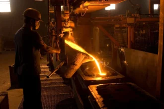 Especialistas proyectan un respiro fiscal histórico para 2026 gracias a precios récord del cobre