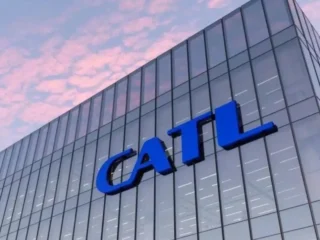 CATL y otros grandes fabricantes chinos quieren unificar el sistema de baterías para generar más confianza en el resto del mundo