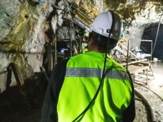 ¿Estudiarás Ingeniería Civil en Minas?: Revisa el puntaje de corte en universidades chilenas