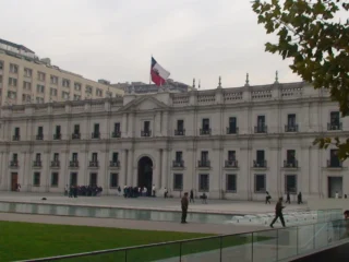 Comienza la negociación del reajuste al sector público en medio de las dudas por los recursos fiscales Comienza la negociación del reajuste al sector público en medio de las dudas por los recursos fiscales