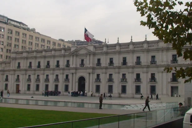 Comienza la negociación del reajuste al sector público en medio de las dudas por los recursos fiscales