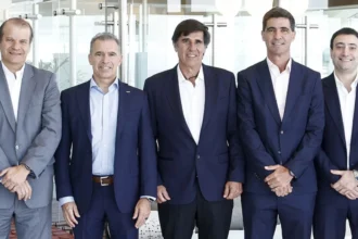 Enap firma contratos de largo plazo, por US$12 mil millones, para abastecerse de crudo desde Argentina