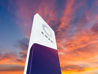 ENAP sella mayor acuerdo comercial de su historia y asegurará crudo argentino hasta 2033