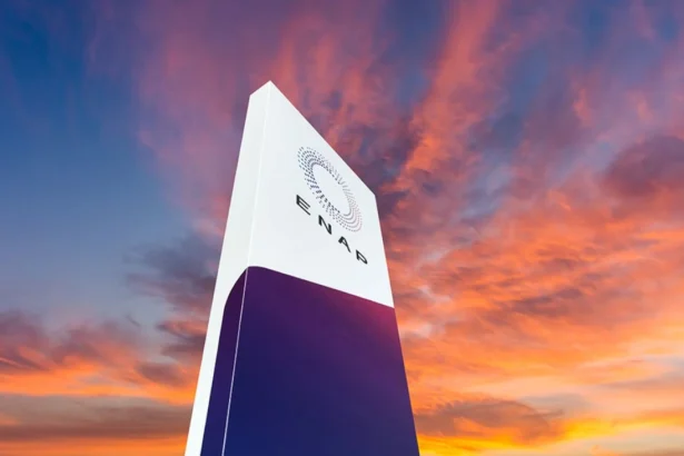 ENAP sella mayor acuerdo comercial de su historia y asegurará crudo argentino hasta 2033