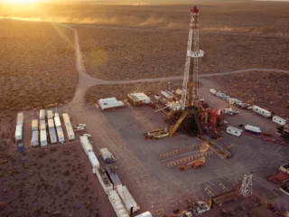 Enap proyecta nuevos contratos con Vaca Muerta y advierte que Chile no olvida el corte de gas de 2004