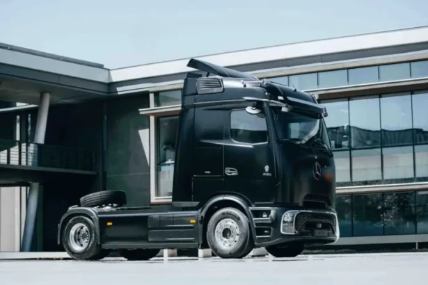 El revolucionario Mercedes-Benz eActros 600 aterriza en Chile