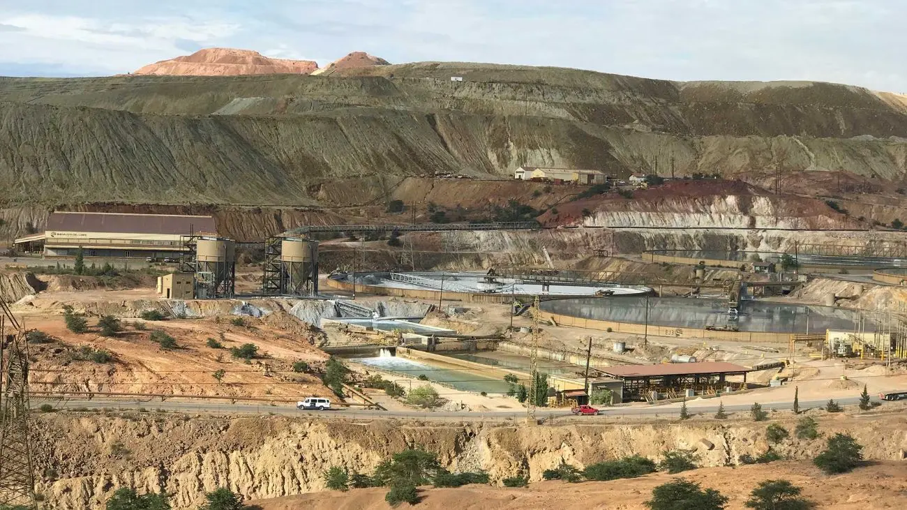 Ser vecino de una mina de cobre eleva el riesgo de parto prematuro extremo y de malformaciones en los fetos Ser vecino de una mina de cobre eleva el riesgo de parto prematuro extremo y de malformaciones en los fetos