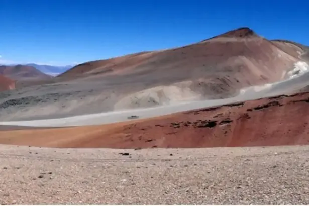 Australiana cierra la compra de un proyecto de oro y plata en Santa Cruz