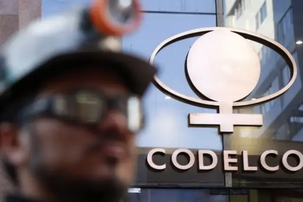 Codelco abre nuevas vacantes laborales en cuatro regiones del país ¿Cómo postular y hasta cuándo hay plazo?