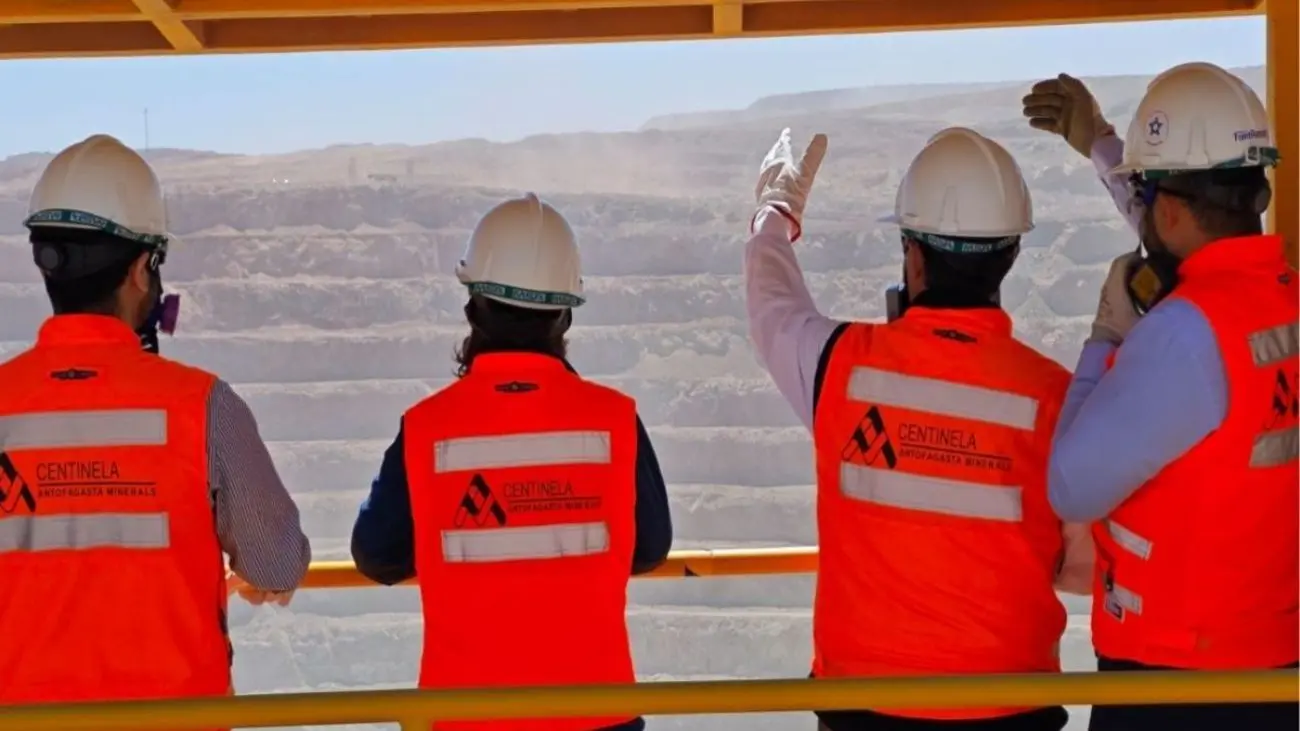 Antofagasta Minerals: Estas son las ofertas disponibles para técnicos y profesionales