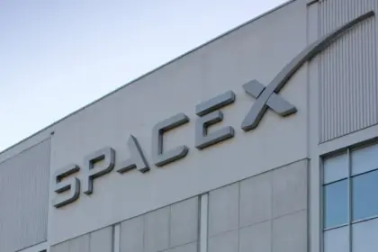 SpaceX inicia la selección de bancos para preparar la OPV