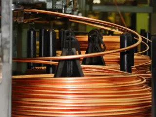 El cobre brilla más que nunca: las mejores acciones para invertir y ganar con su escalada