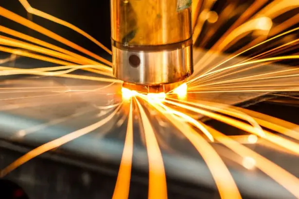 Más de 50 años innovando la industria de la tecnología de la vibración industrial para el posicionamiento de piezas